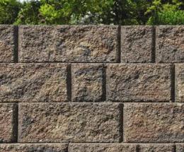 ashlar block wall